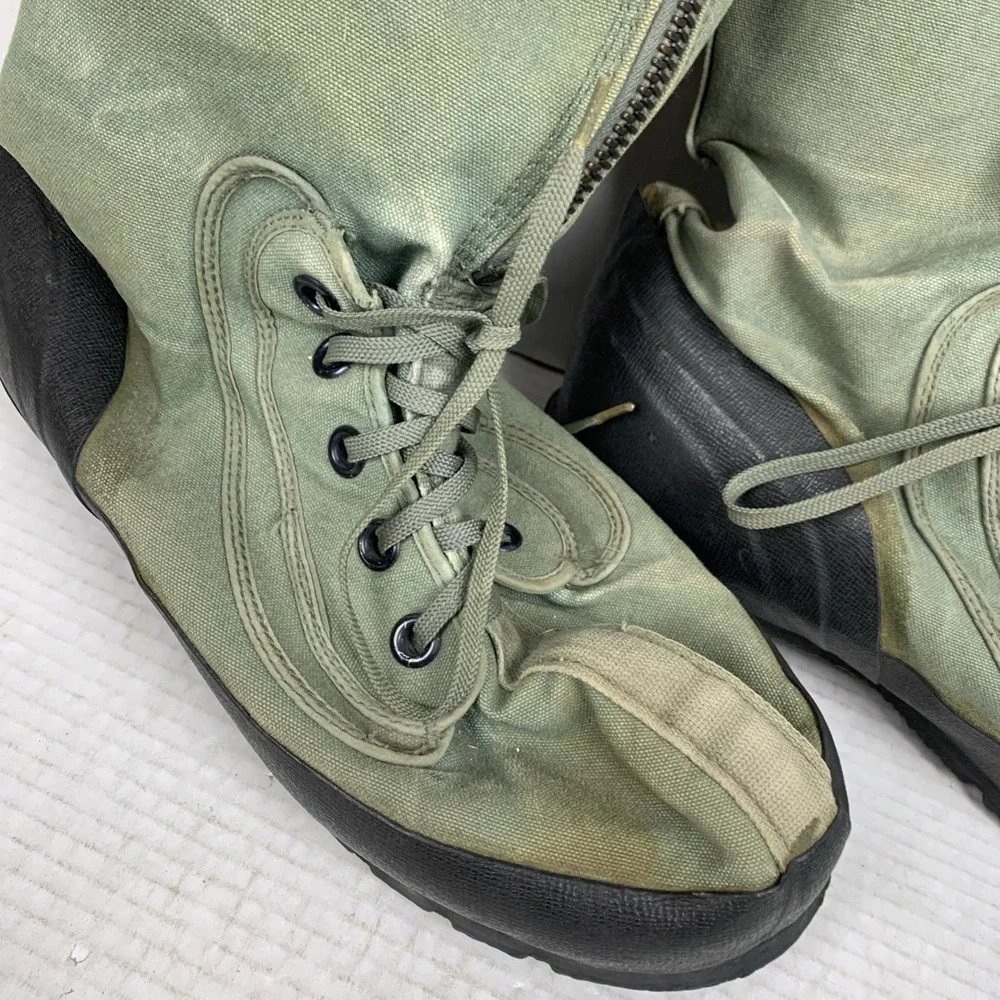 Extreme Cold Weather USA Military Boots N-1B wool liner green canvas mukluk LG